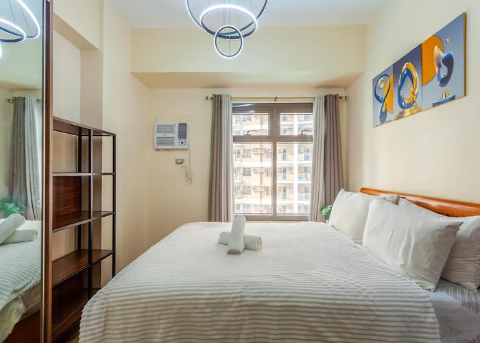Vstaycations The Radiance Bay